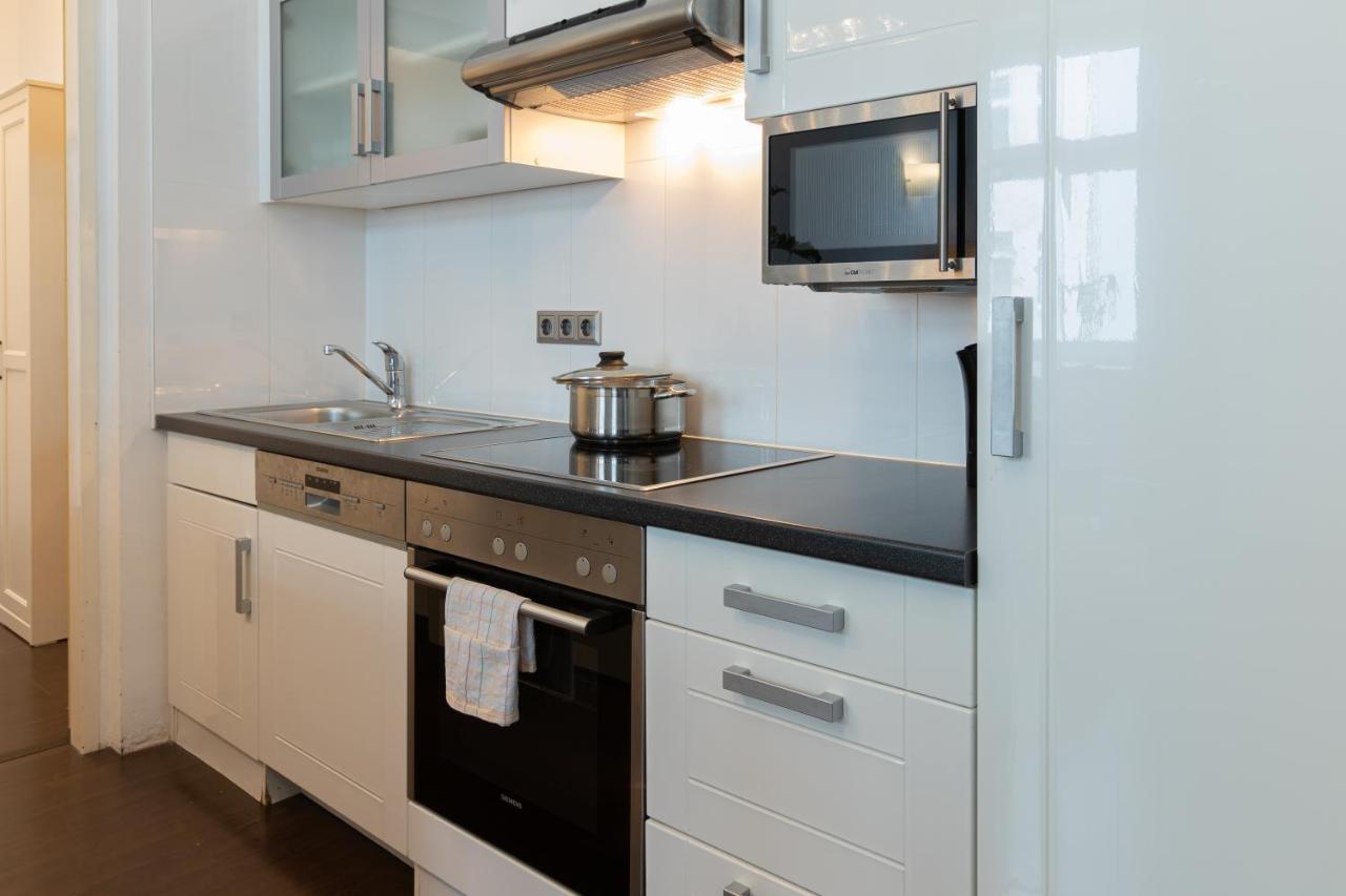 Vienna Central Station Accommodation Екстер'єр фото
